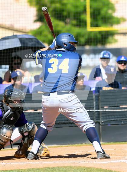 Thumbnail 2 in Yuma Catholic @ Blue Ridge photogallery.
