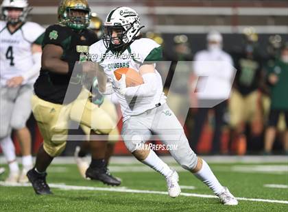 Thumbnail 3 in Lake Catholic @ Ursuline (OHSAA D4 Regional Final) photogallery.