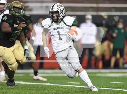 Thumbnail 2 in Lake Catholic @ Ursuline (OHSAA D4 Regional Final) photogallery.