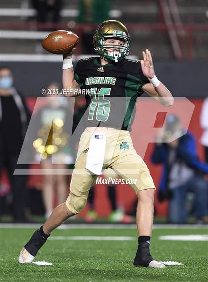 Thumbnail 2 in Lake Catholic @ Ursuline (OHSAA D4 Regional Final) photogallery.
