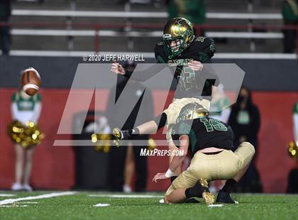 Thumbnail 2 in Lake Catholic @ Ursuline (OHSAA D4 Regional Final) photogallery.
