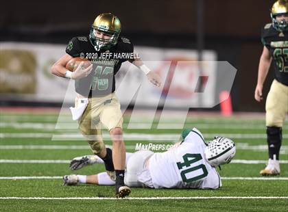Thumbnail 2 in Lake Catholic @ Ursuline (OHSAA D4 Regional Final) photogallery.