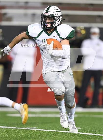 Thumbnail 2 in Lake Catholic @ Ursuline (OHSAA D4 Regional Final) photogallery.