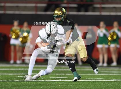 Thumbnail 2 in Lake Catholic @ Ursuline (OHSAA D4 Regional Final) photogallery.
