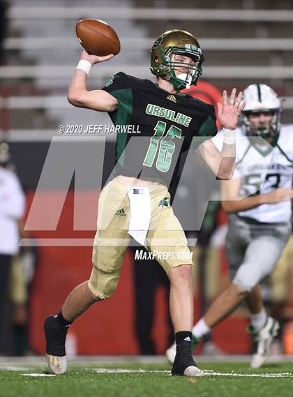 Thumbnail 3 in Lake Catholic @ Ursuline (OHSAA D4 Regional Final) photogallery.