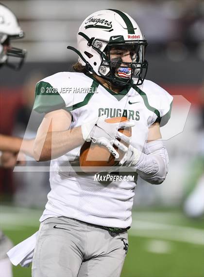 Thumbnail 3 in Lake Catholic @ Ursuline (OHSAA D4 Regional Final) photogallery.