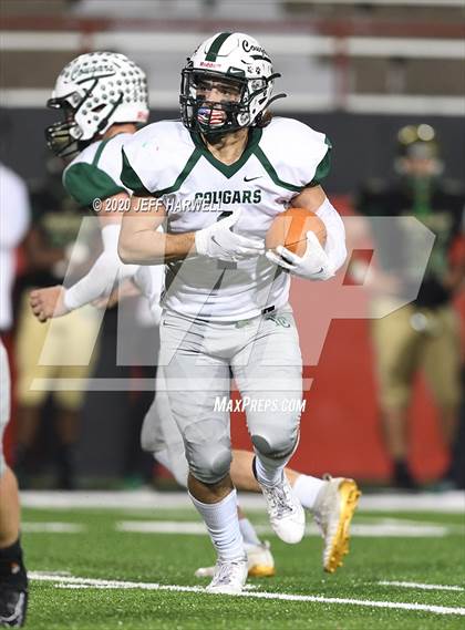 Thumbnail 3 in Lake Catholic @ Ursuline (OHSAA D4 Regional Final) photogallery.