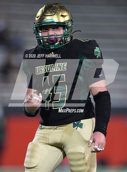 Thumbnail 1 in Lake Catholic @ Ursuline (OHSAA D4 Regional Final) photogallery.