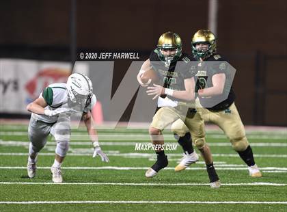 Thumbnail 1 in Lake Catholic @ Ursuline (OHSAA D4 Regional Final) photogallery.