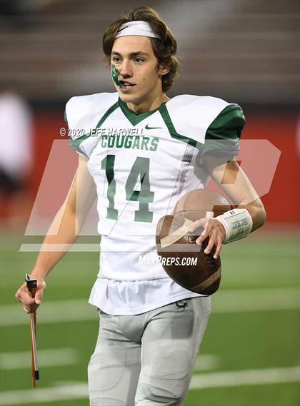 Thumbnail 3 in Lake Catholic @ Ursuline (OHSAA D4 Regional Final) photogallery.