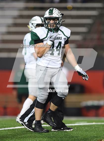 Thumbnail 2 in Lake Catholic @ Ursuline (OHSAA D4 Regional Final) photogallery.
