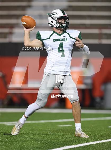 Thumbnail 3 in Lake Catholic @ Ursuline (OHSAA D4 Regional Final) photogallery.