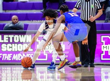 Thumbnail 3 in Woodward @ Middletown photogallery.