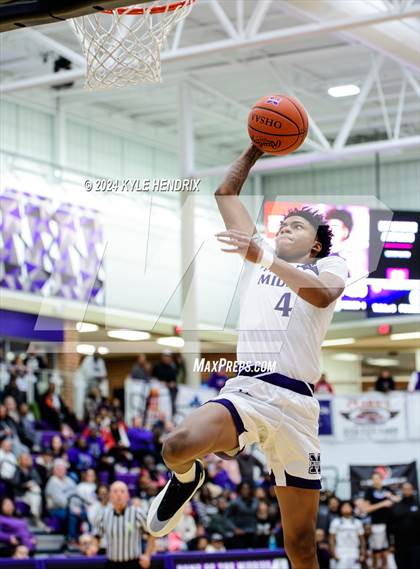 Thumbnail 1 in Woodward @ Middletown photogallery.