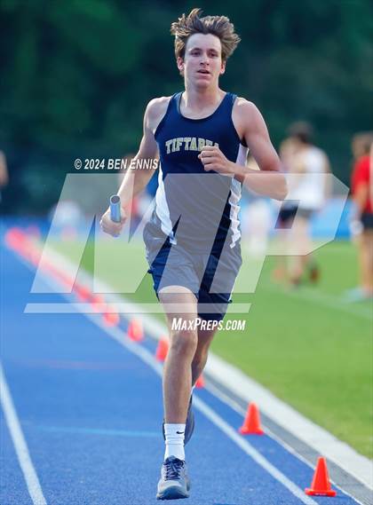 Thumbnail 1 in GIAA 3A Finals (800 Meters Relay Heat 2) photogallery.