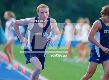 Thumbnail 1 in GIAA 3A Finals (800 Meters Relay Heat 2) photogallery.