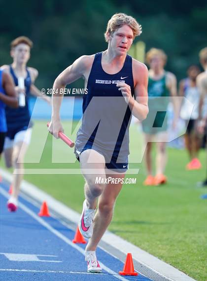 Thumbnail 1 in GIAA 3A Finals (800 Meters Relay Heat 2) photogallery.