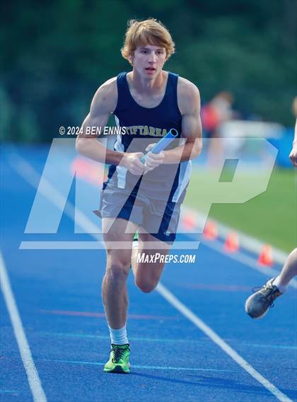 Thumbnail 2 in GIAA 3A Finals (800 Meters Relay Heat 2) photogallery.