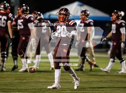 Thumbnail 1 in Warren Township @ Brother Rice (IHSA 8A Quarterfinal) photogallery.