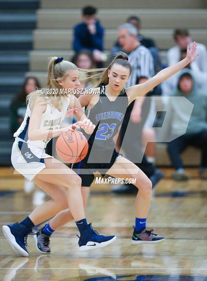 Thumbnail 2 in Utica Eisenhower vs. Stoney Creek (MHSAA District Semifinal) photogallery.