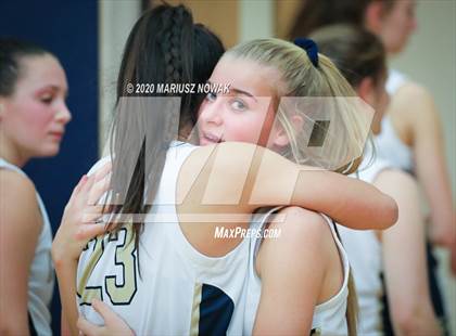 Thumbnail 1 in Utica Eisenhower vs. Stoney Creek (MHSAA District Semifinal) photogallery.