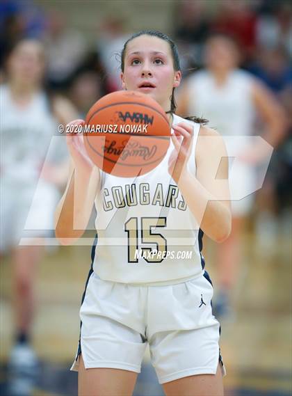 Thumbnail 2 in Utica Eisenhower vs. Stoney Creek (MHSAA District Semifinal) photogallery.