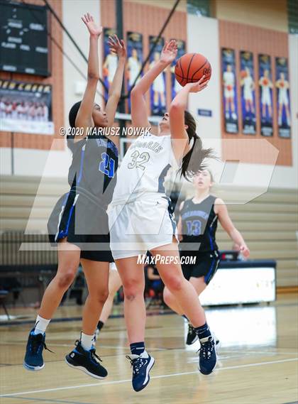 Thumbnail 2 in Utica Eisenhower vs. Stoney Creek (MHSAA District Semifinal) photogallery.