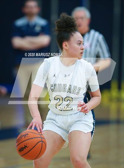 Thumbnail 2 in Utica Eisenhower vs. Stoney Creek (MHSAA District Semifinal) photogallery.