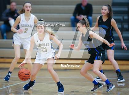 Thumbnail 1 in Utica Eisenhower vs. Stoney Creek (MHSAA District Semifinal) photogallery.