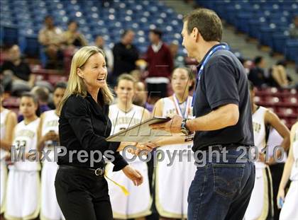 Thumbnail 3 in Archbishop Mitty vs. Carondelet (CIF NorCal D2 Final) photogallery.