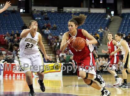Thumbnail 2 in Archbishop Mitty vs. Carondelet (CIF NorCal D2 Final) photogallery.