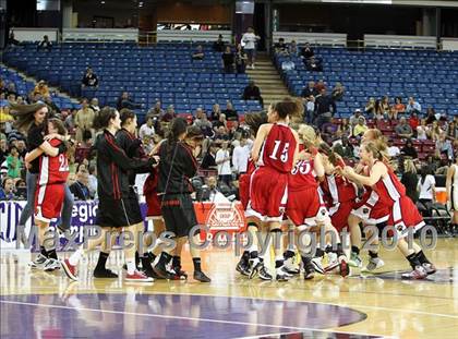 Thumbnail 3 in Archbishop Mitty vs. Carondelet (CIF NorCal D2 Final) photogallery.