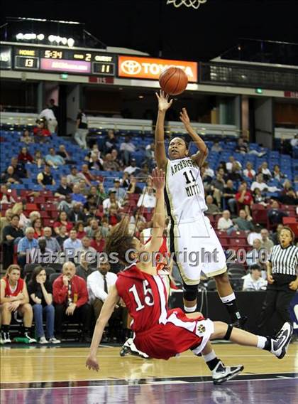 Thumbnail 2 in Archbishop Mitty vs. Carondelet (CIF NorCal D2 Final) photogallery.