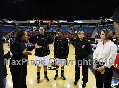 Thumbnail 2 in Archbishop Mitty vs. Carondelet (CIF NorCal D2 Final) photogallery.