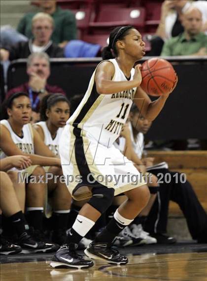 Thumbnail 2 in Archbishop Mitty vs. Carondelet (CIF NorCal D2 Final) photogallery.