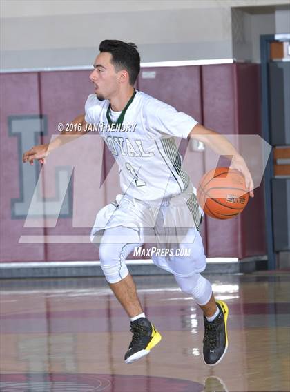 Thumbnail 3 in View Park vs. Royal (Rancho Mirage Holiday Invitational) photogallery.