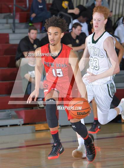 Thumbnail 2 in View Park vs. Royal (Rancho Mirage Holiday Invitational) photogallery.