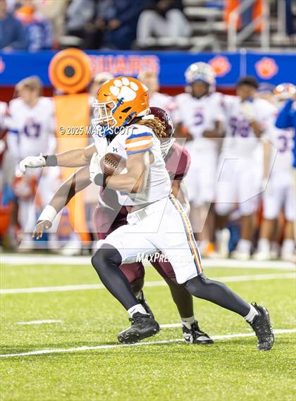 Thumbnail 2 in Madison Central @ Horn Lake (MHSAA 7A Round 1) photogallery.