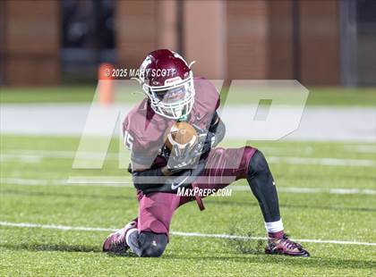 Thumbnail 2 in Madison Central @ Horn Lake (MHSAA 7A Round 1) photogallery.