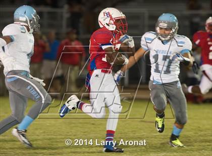 Thumbnail 1 in East Bakersfield vs. South photogallery.