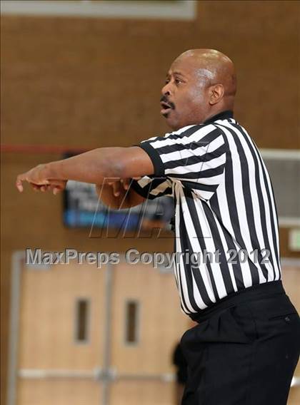 Thumbnail 3 in St. Francis vs. Kennedy (Common Good Classic) photogallery.