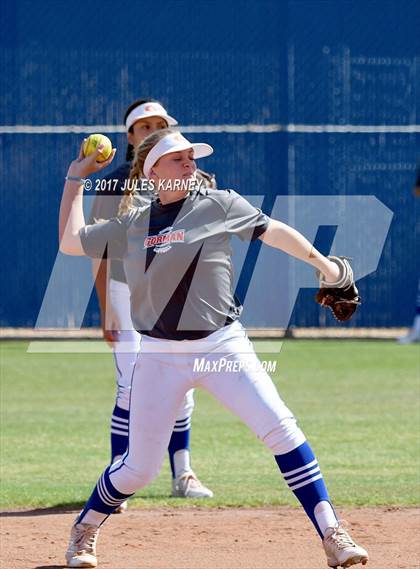 Thumbnail 2 in Dixie vs Bishop Gorman photogallery.