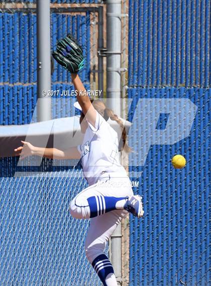 Thumbnail 1 in Dixie vs Bishop Gorman photogallery.