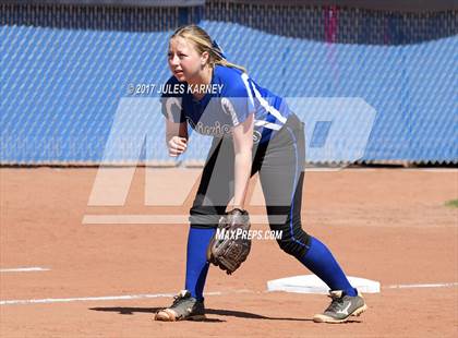 Thumbnail 3 in Dixie vs Bishop Gorman photogallery.