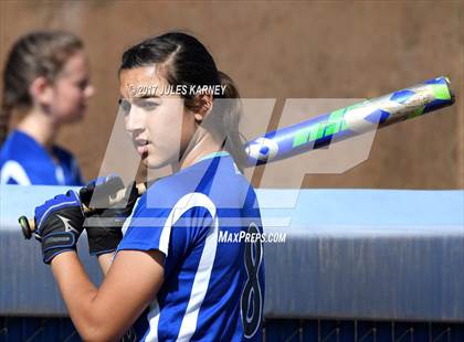 Thumbnail 3 in Dixie vs Bishop Gorman photogallery.