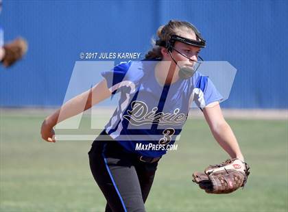 Thumbnail 3 in Dixie vs Bishop Gorman photogallery.