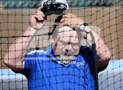 Thumbnail 2 in Dixie vs Bishop Gorman photogallery.