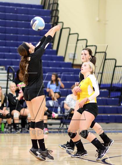Thumbnail 2 in Green Mountain @ Valor Christian photogallery.