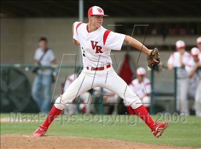 Thumbnail 3 in Boerne @ Vista Ridge (Texas 4A Regional Quarterfinal) photogallery.