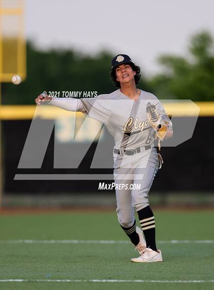 Thumbnail 2 in Clyde @ Brock (UIL 3A Playoff)  photogallery.